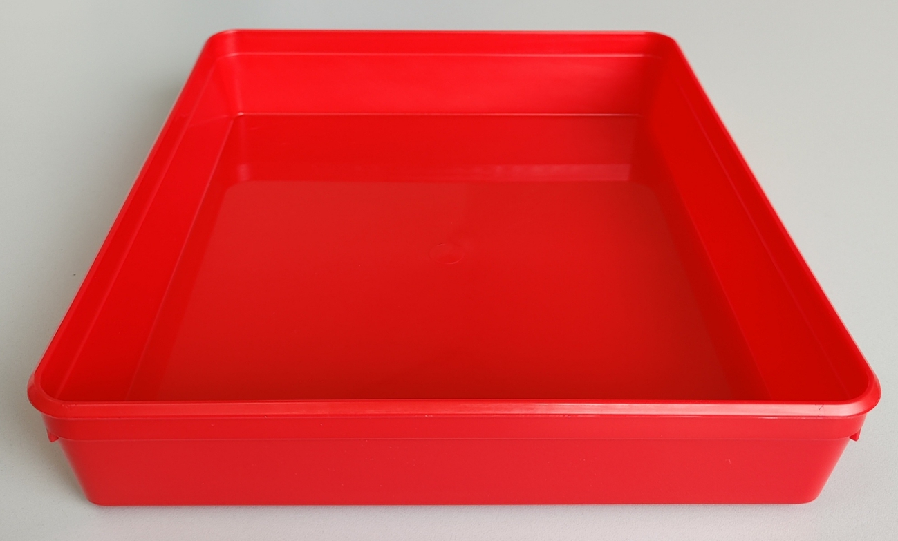 Henley Reusable Trays - Red