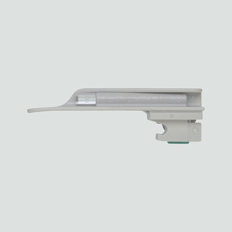 HEINE® XP Disposable Laryngoscope Blades F-000.22.771 Miller 0