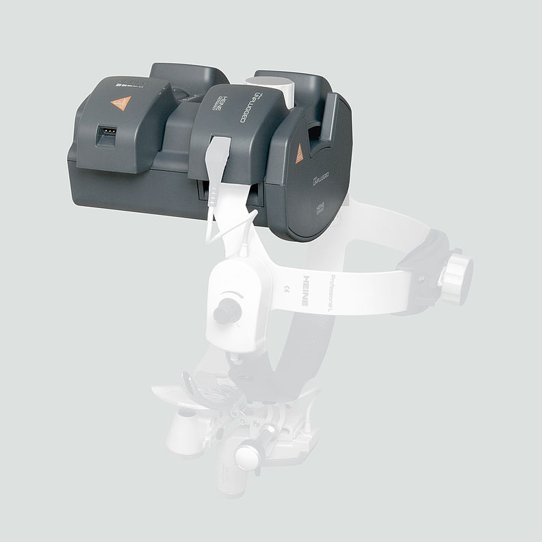 HEINE® Wall transformer EN50 UNPLUGGED X-095.17.310